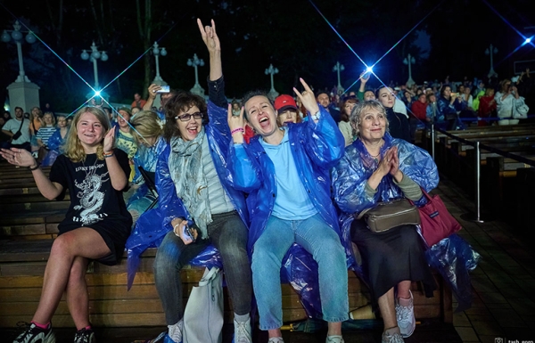 «Музыка объединяет всех»: Ольга Кормухина поддержала SandlerFest